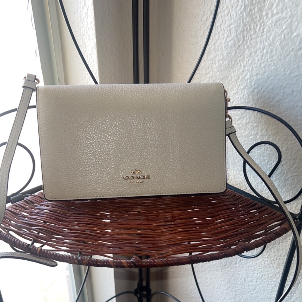 COACH - White Anna Foldover Clutch Crossbody